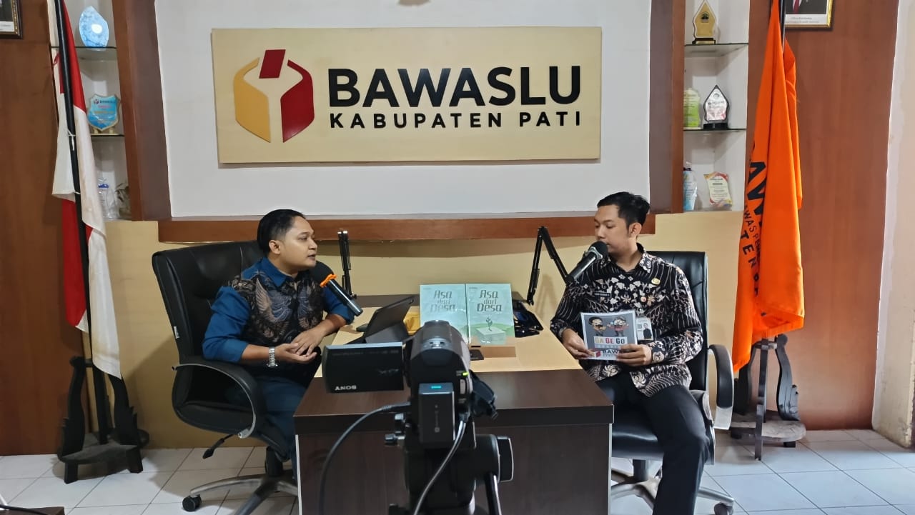 Bedah Buku Asa Dari Desa, Bawaslu Pati Fokus Desa Pengawasan dan Desa Anti Politik Uang