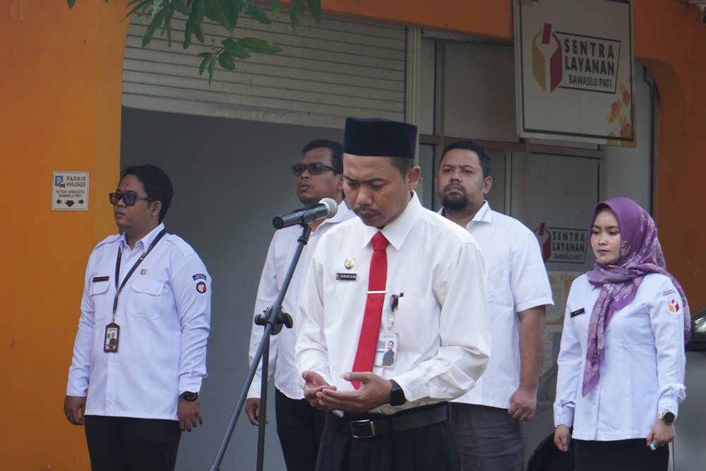 Bawaslu Pati Gelar Apel Peringatan HUT ke-17, Tegaskan Komitmen Kawal Demokrasi