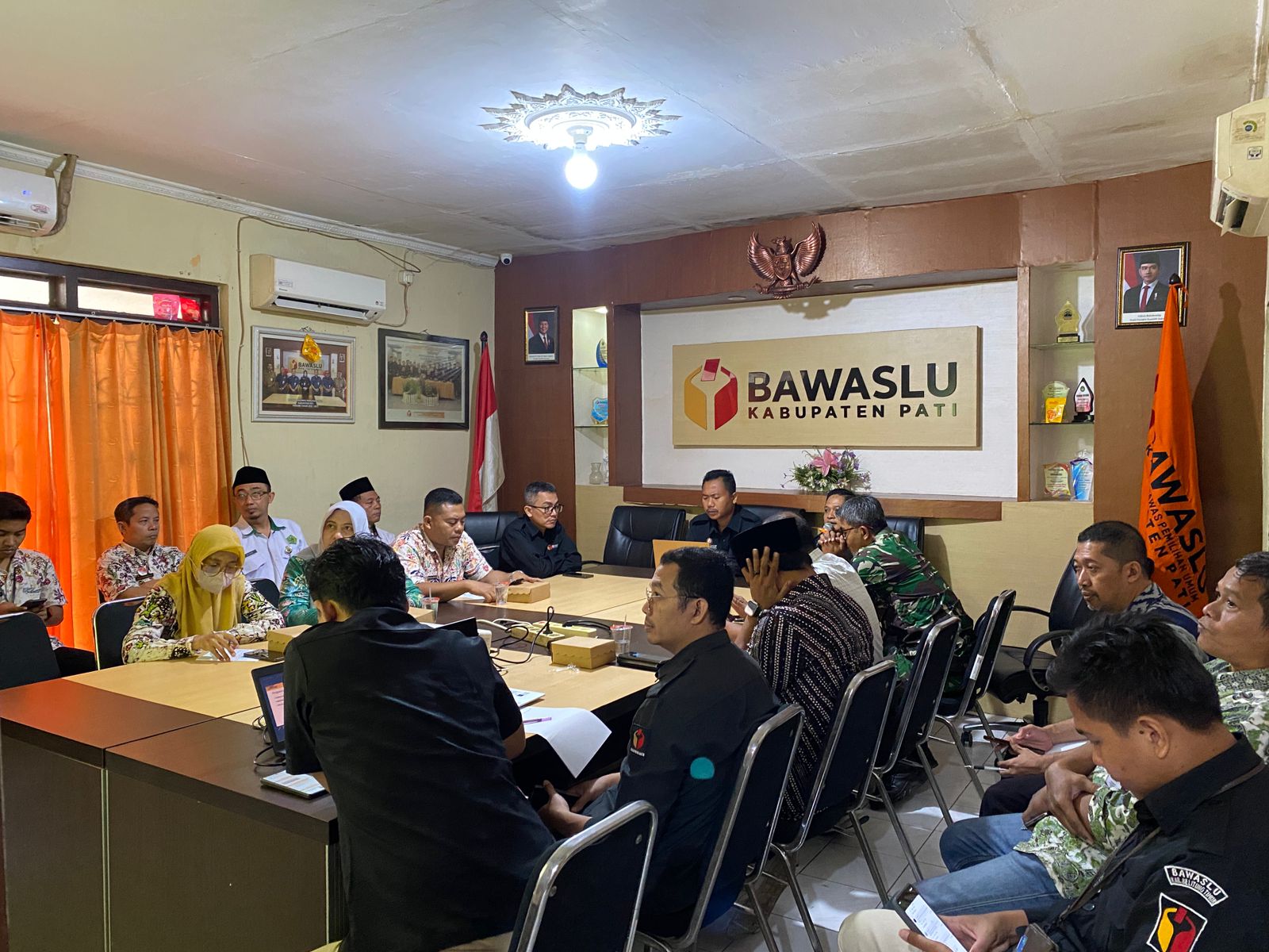 Jelang Rapat Pleno PDPB Triwulan 3, Bawaslu Kabupaten Pati Laksanakan Rapat Koordinasi dengan Stakeholder