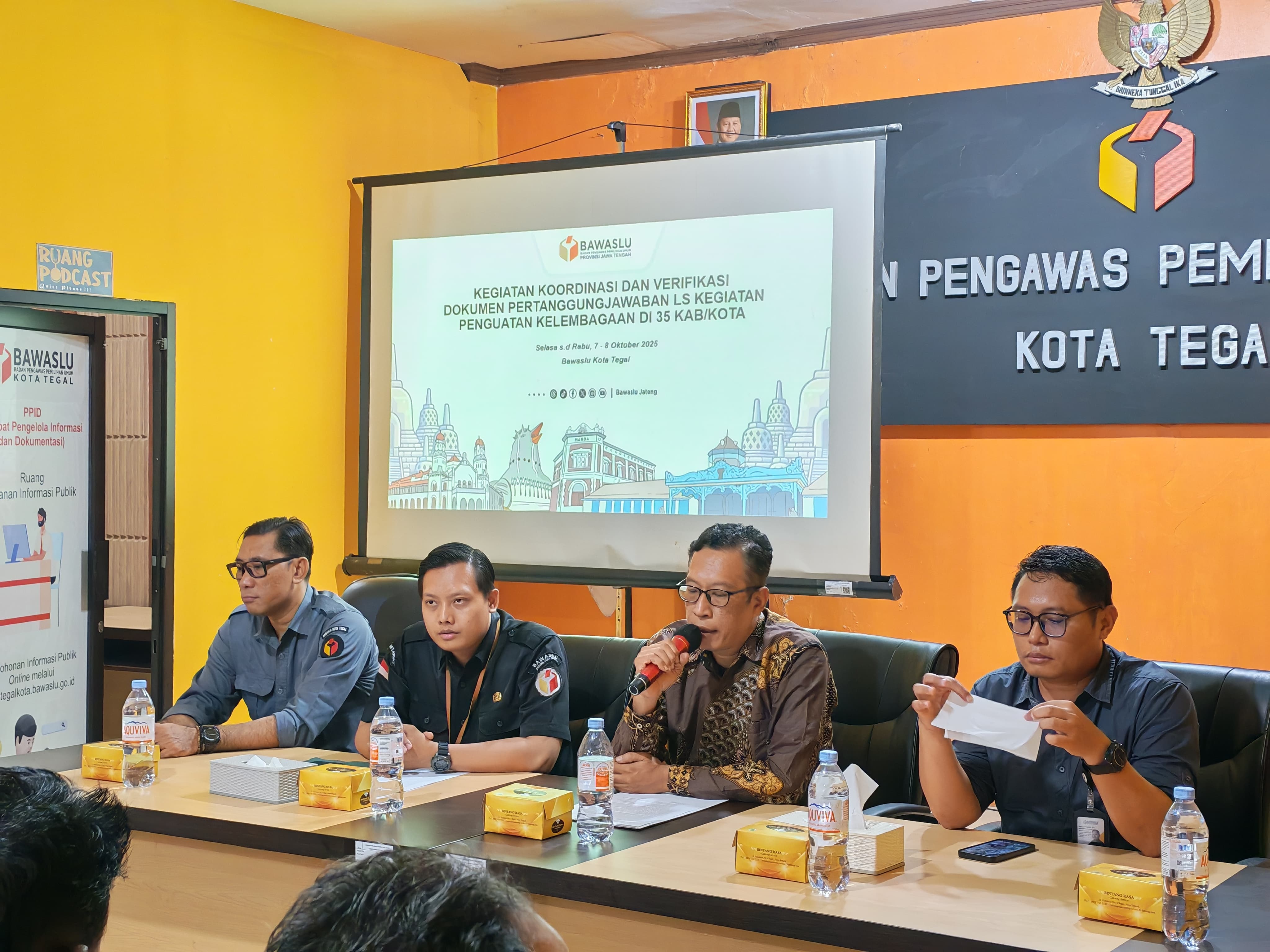 Bawaslu Pati Hadiri Verifikasi Pertanggungjawaban Kegiatan Penguatan Kelembagaan di Kota Tegal