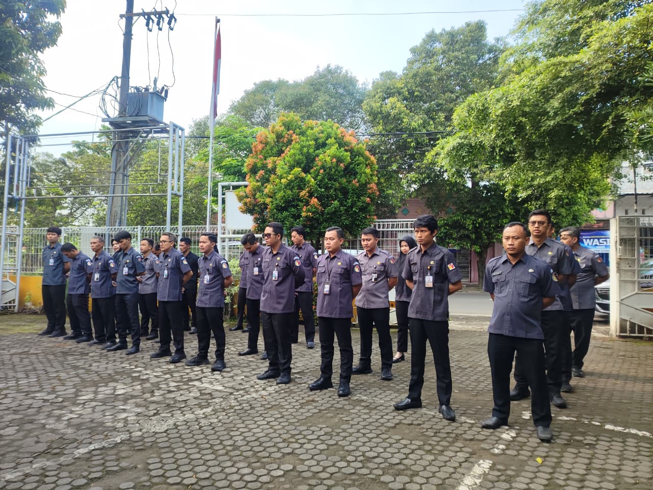 Awali Apel Perdana Usai Lebaran, Bawaslu Pati Gelar Halalbihalal dan Rencanakan Penyesuaian Jam Kerja