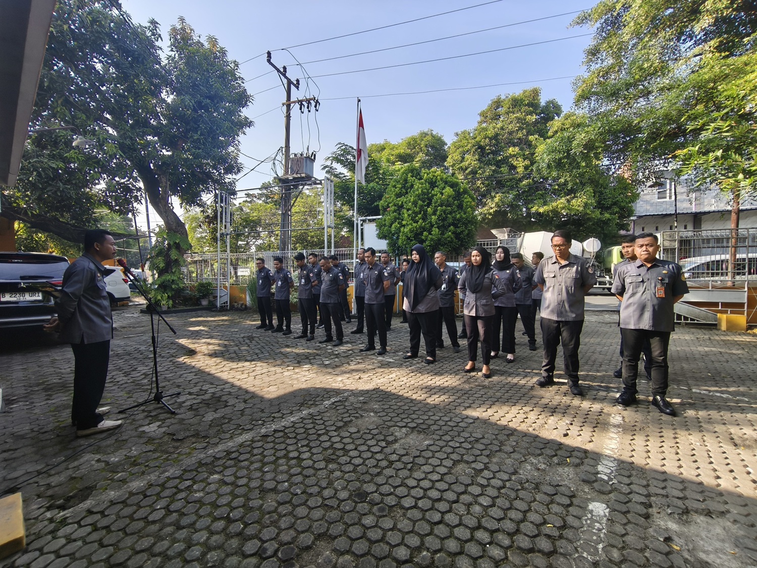Pimpin Apel Pagi, Ketua Bawaslu Pati Evaluasi Program Kerja hingga Bahas Kick-Off Pengawas Partisipatif
