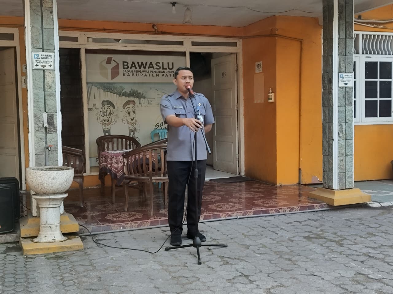 Bawaslu Pati Pastikan Kinerja Jajaran Tetap Optimal Di Tengah Penyesuaian Jadwal WFH