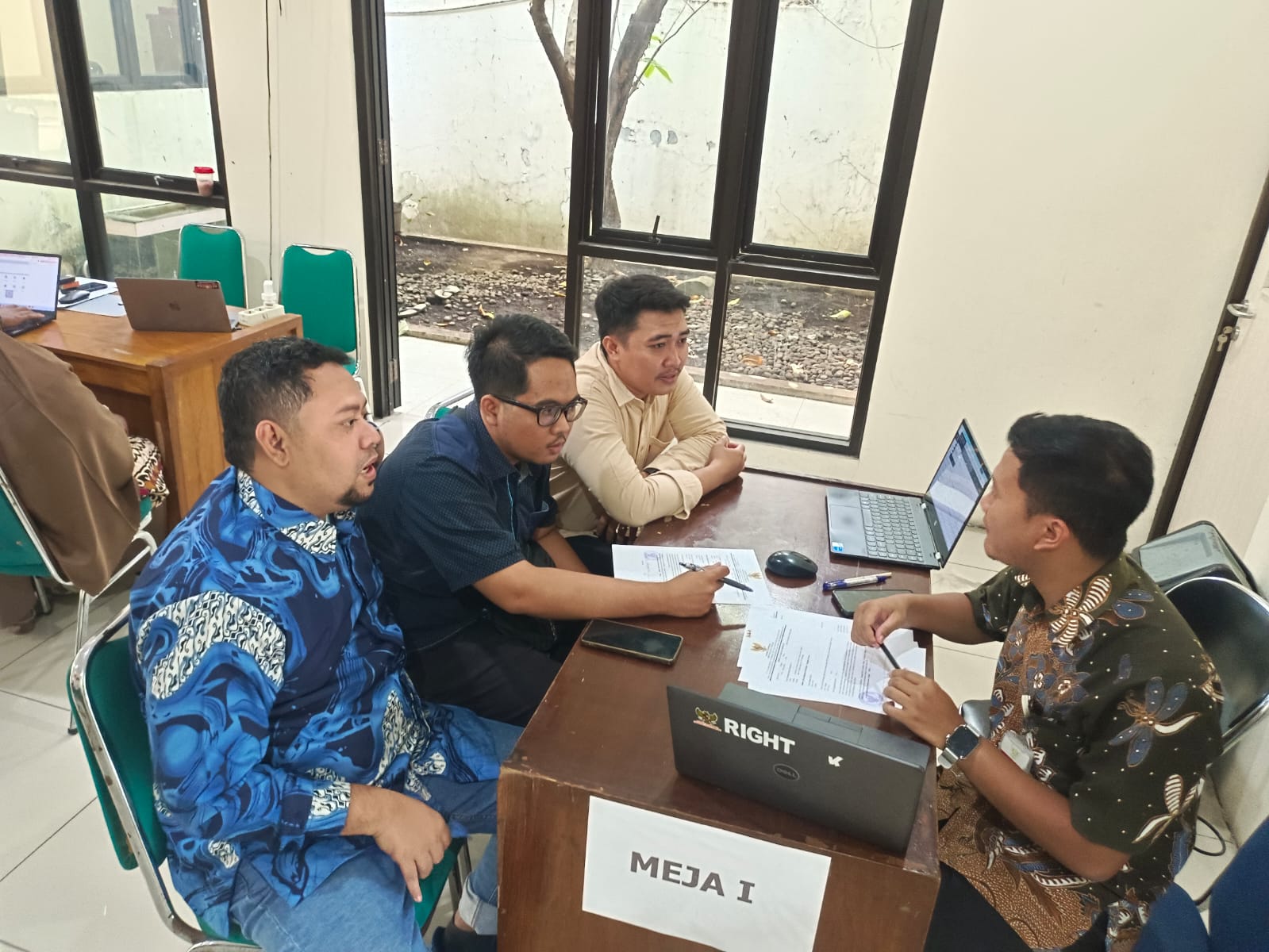 Bawaslu Kabupaten Pati Ikuti Klarifikasi dan Sanggah Monitoring dan Evaluasi Keterbukaan Informasi Publik Tahun 2026