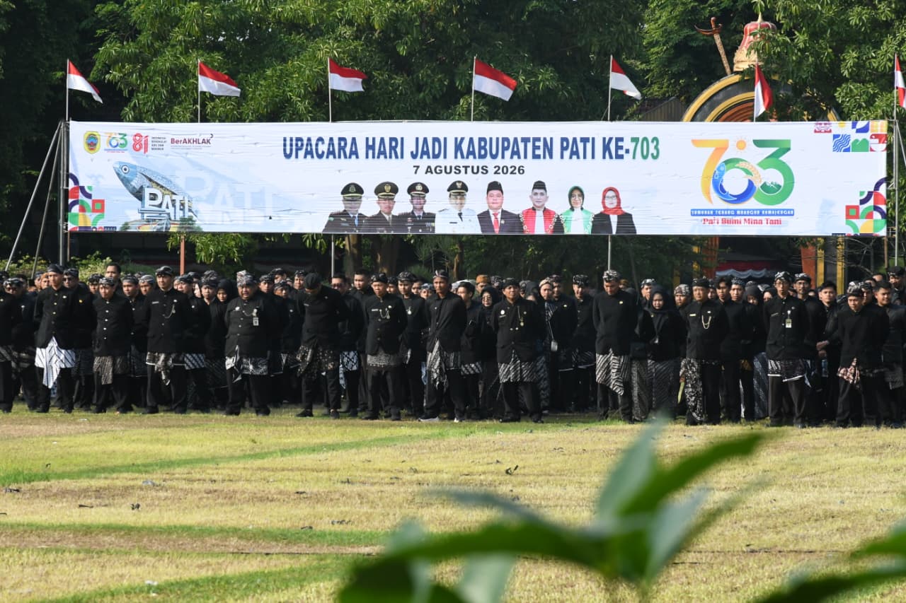 Bawaslu Pati Hadiri Upacara Hari Jadi ke-703 Kabupaten Pati, Perkuat Sinergi untuk Kemajuan Daerah
