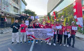 Bawaslu Pati Hadiri Jalan Sehat