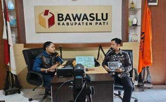 Bedah Buku Asa Dari Desa, Bawaslu Pati Fokus Desa Pengawasan dan Desa Anti Politik Uang