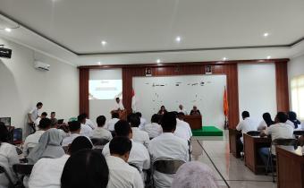 Optimalkan Citra Kelembagaan, Bawaslu Jateng Evaluasi Strategi Humas dan Pelayanan Informasi 