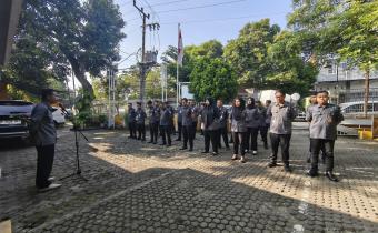 Pimpin Apel Pagi, Ketua Bawaslu Pati Evaluasi Program Kerja hingga Bahas Kick-Off Pengawas Partisipatif