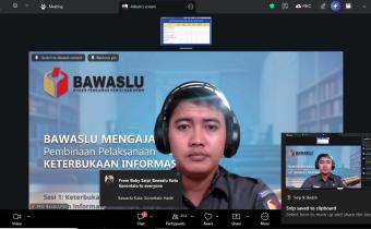 Bawaslu Kabupaten Pati Ikuti Zoom LMS Bawaslu tentang Prosedur Layanan Informasi Publik