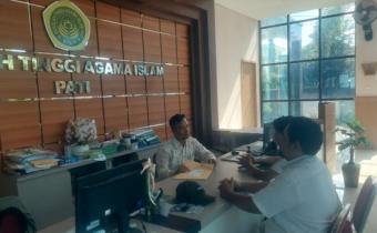 Bawaslu Kabupaten Pati Sosialisasikan Kompetisi Debat Penegakan Hukum Pemilu VI Tahun 2026 di STAI Pati