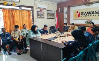 Rapat Staf Bawaslu Kabupaten Pati Bahas Penguatan Kinerja dan Akselerasi Pelaksanaan Program